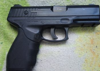Пистолет KWC Taurus PT24/7